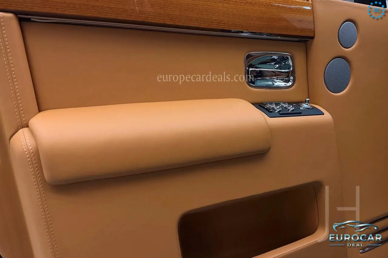 Rolls-Royce Phantom