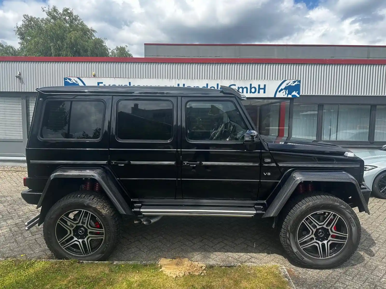 Mercedes-Benz G 500