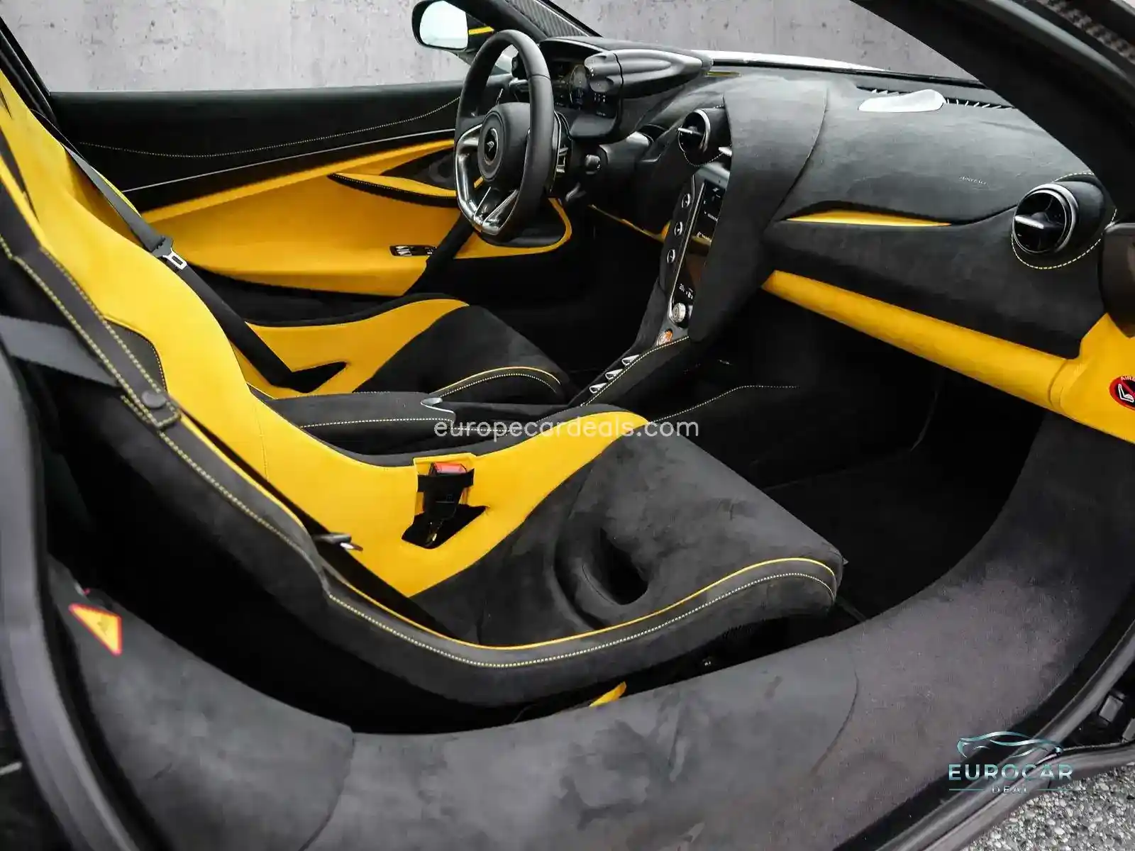 McLaren 750S