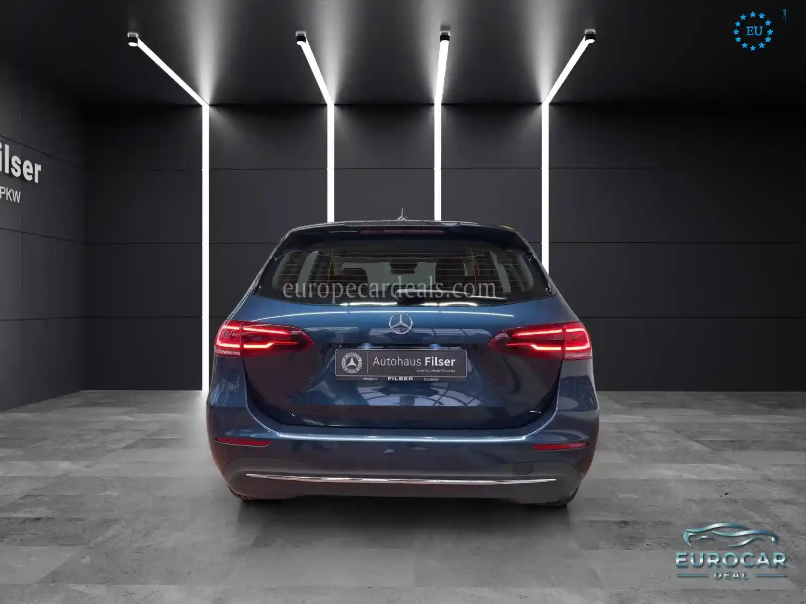 Mercedes-Benz B 220