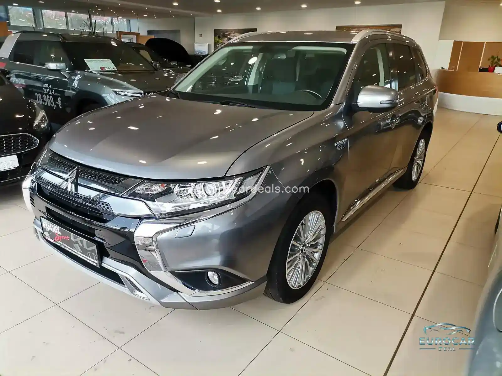 Mitsubishi Plug-in Hybrid Outlander