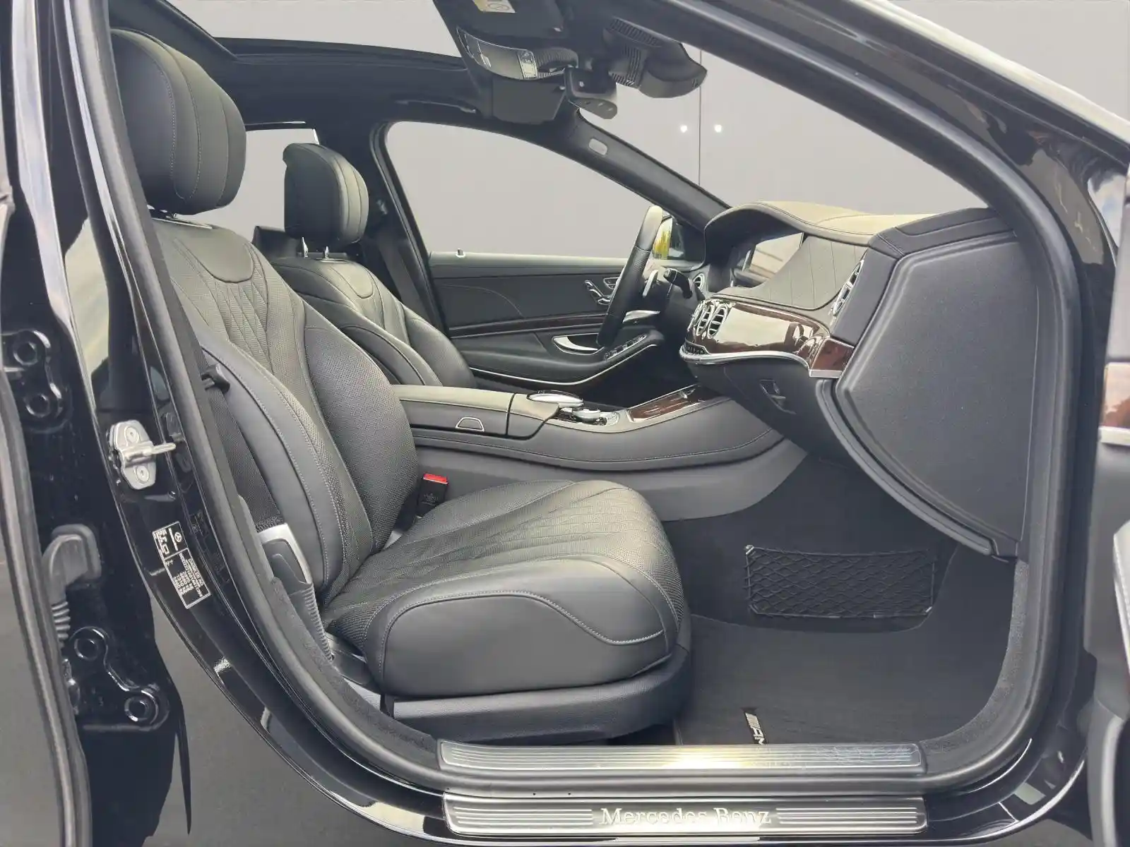 Mercedes-Benz S 500