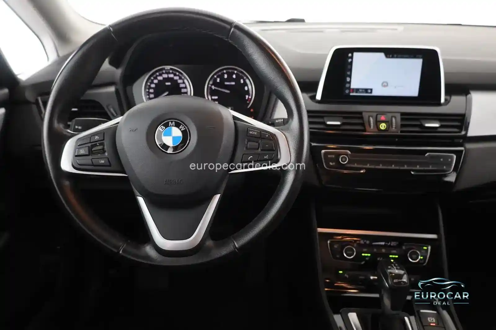 BMW 225