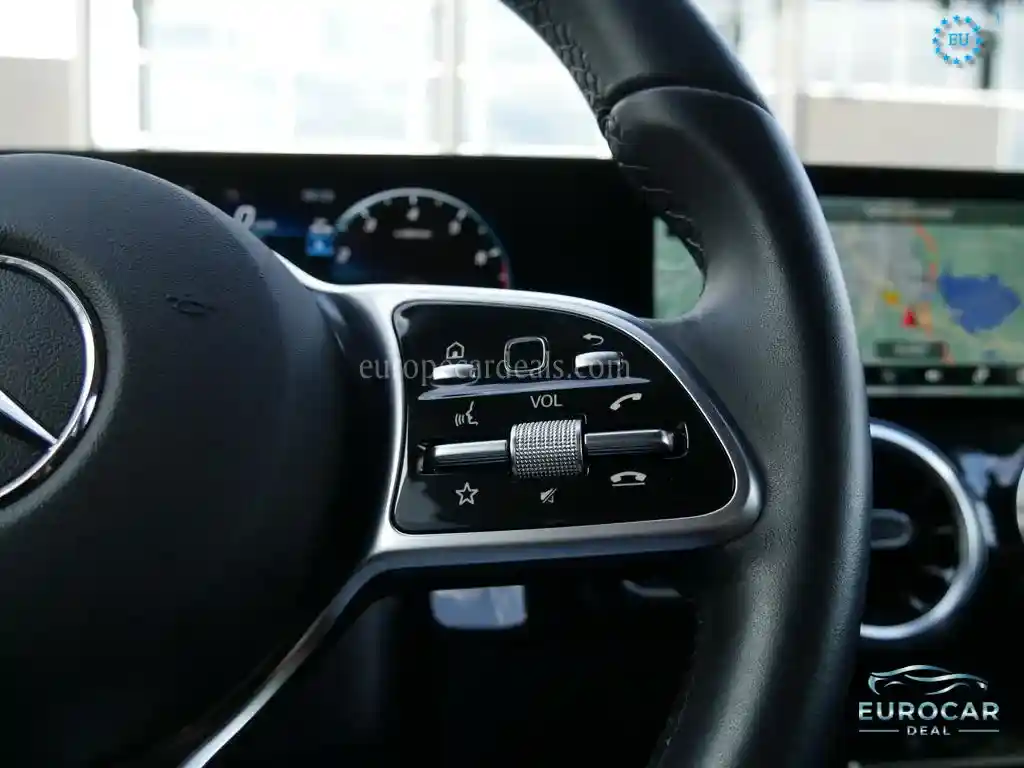 Mercedes-Benz B 220
