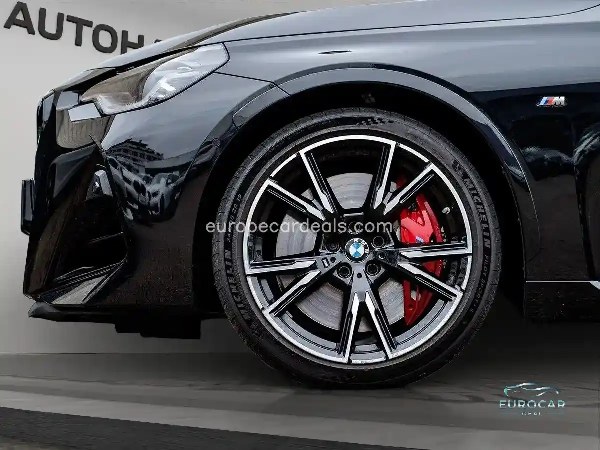 BMW M240i