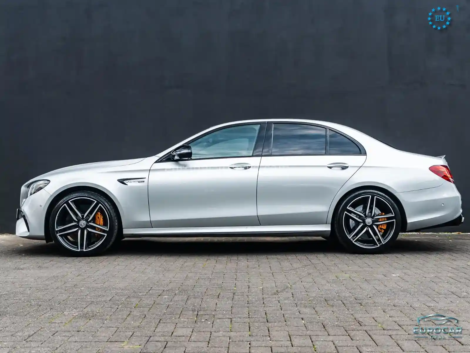 Mercedes-Benz E 63 AMG