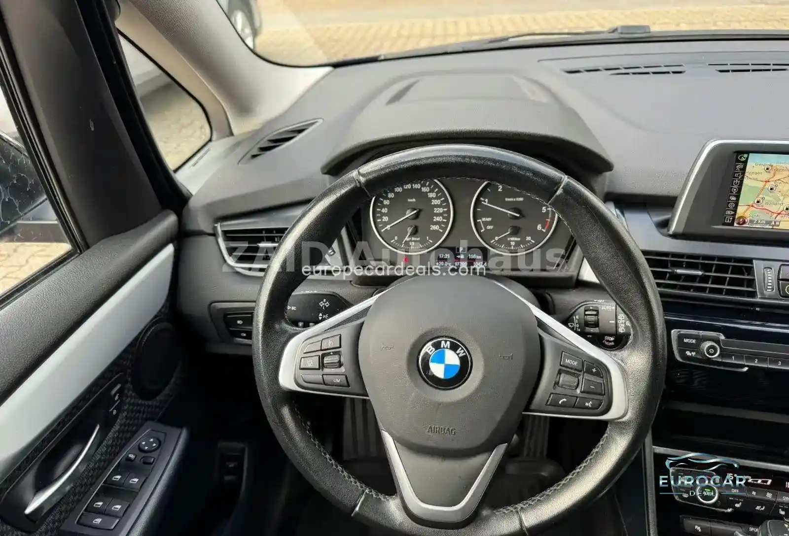 BMW 220