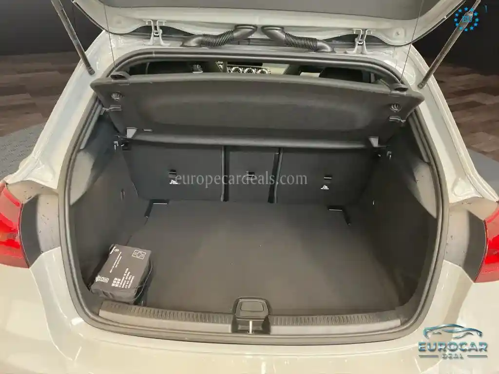 Mercedes-Benz A 220