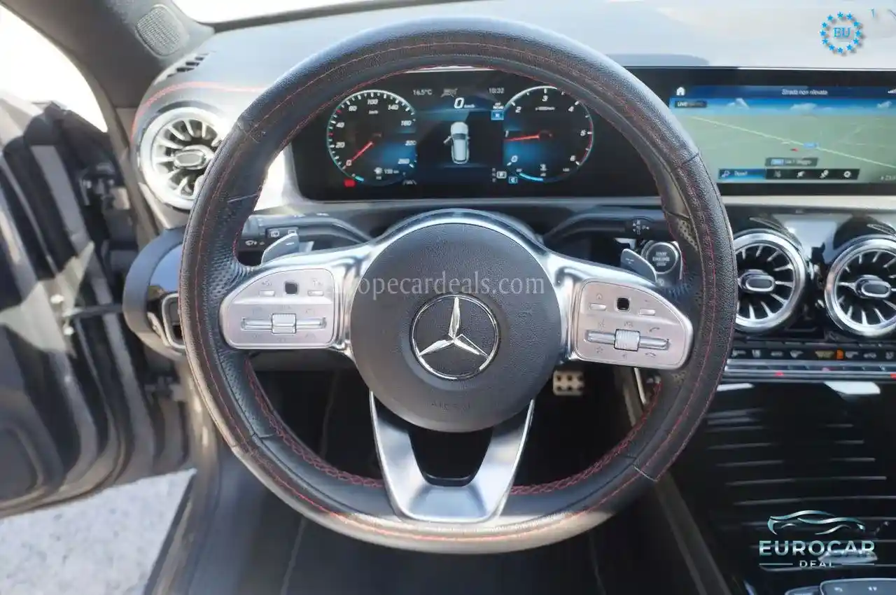 Mercedes-Benz CLA 220 Shooting Brake