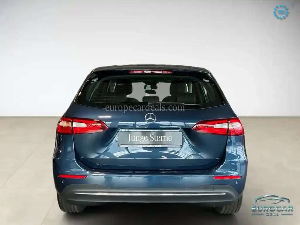 Mercedes-Benz B 220