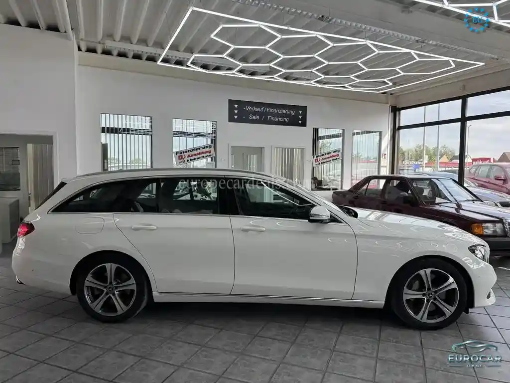Mercedes-Benz E 350