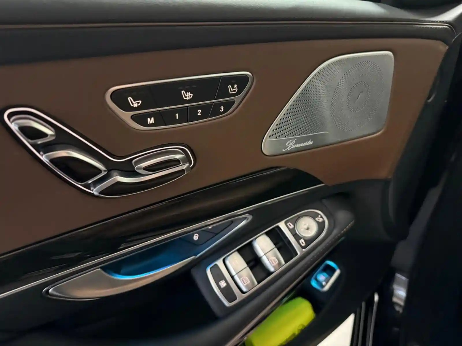 Mercedes-Benz S 600