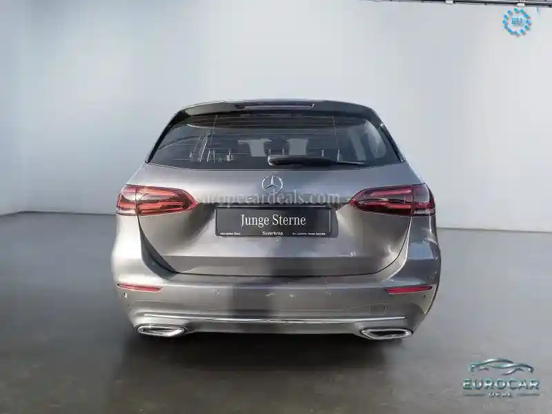 Mercedes-Benz B 250