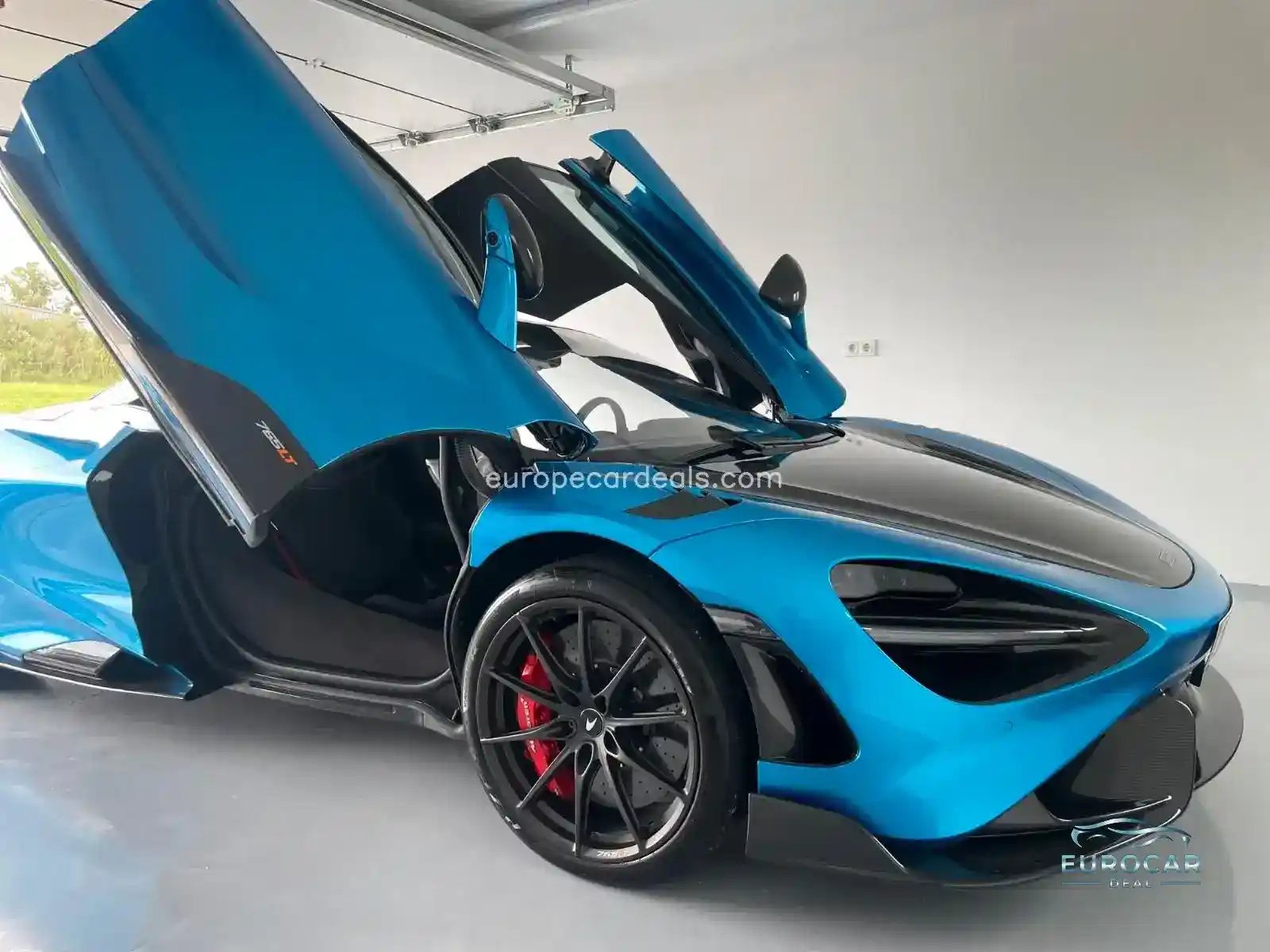 McLaren 765LT