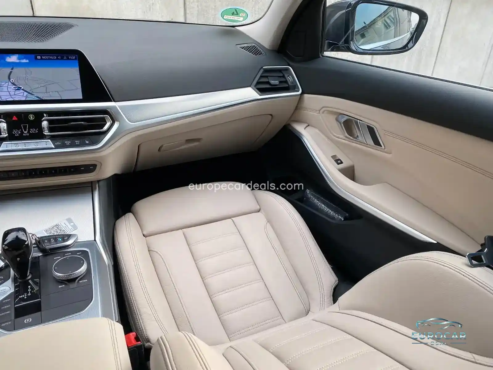 BMW 330