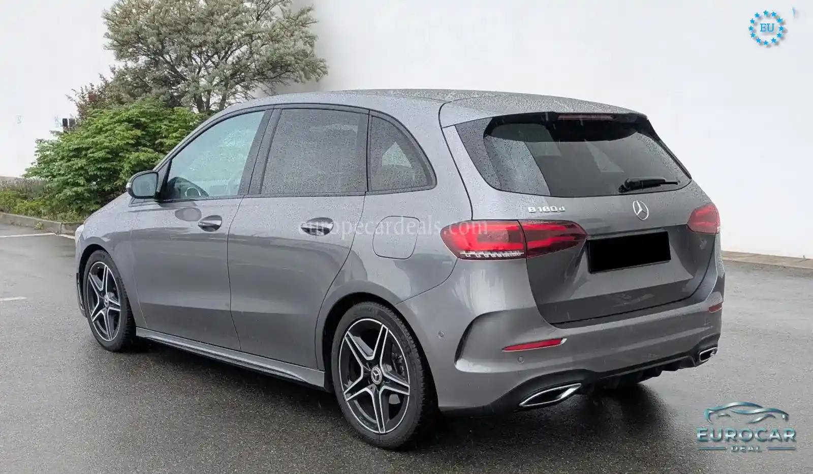 Mercedes-Benz B 180