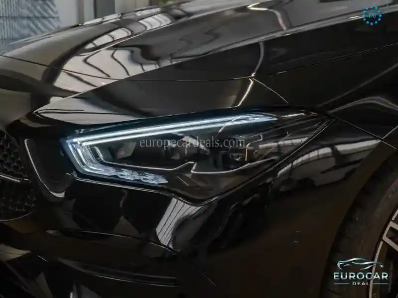 Mercedes-Benz CLA 220 Shooting Brake
