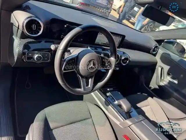 Mercedes-Benz CLA 180 Shooting Brake