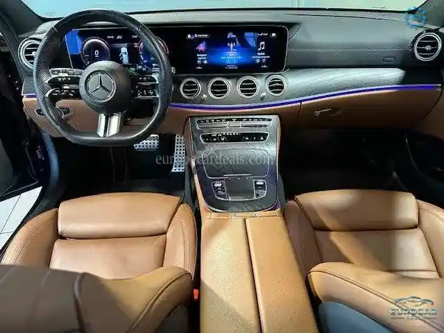 Mercedes-Benz E 300