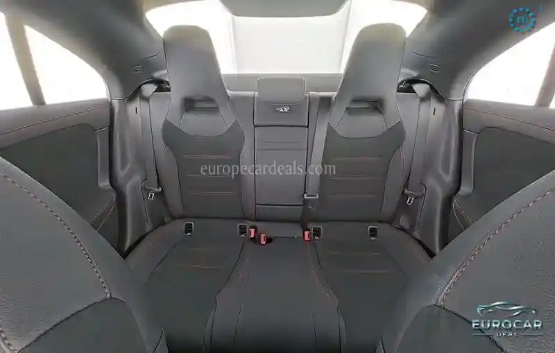 Mercedes-Benz CLA 180