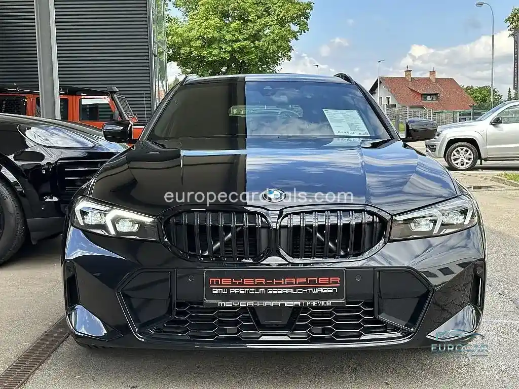 BMW 330
