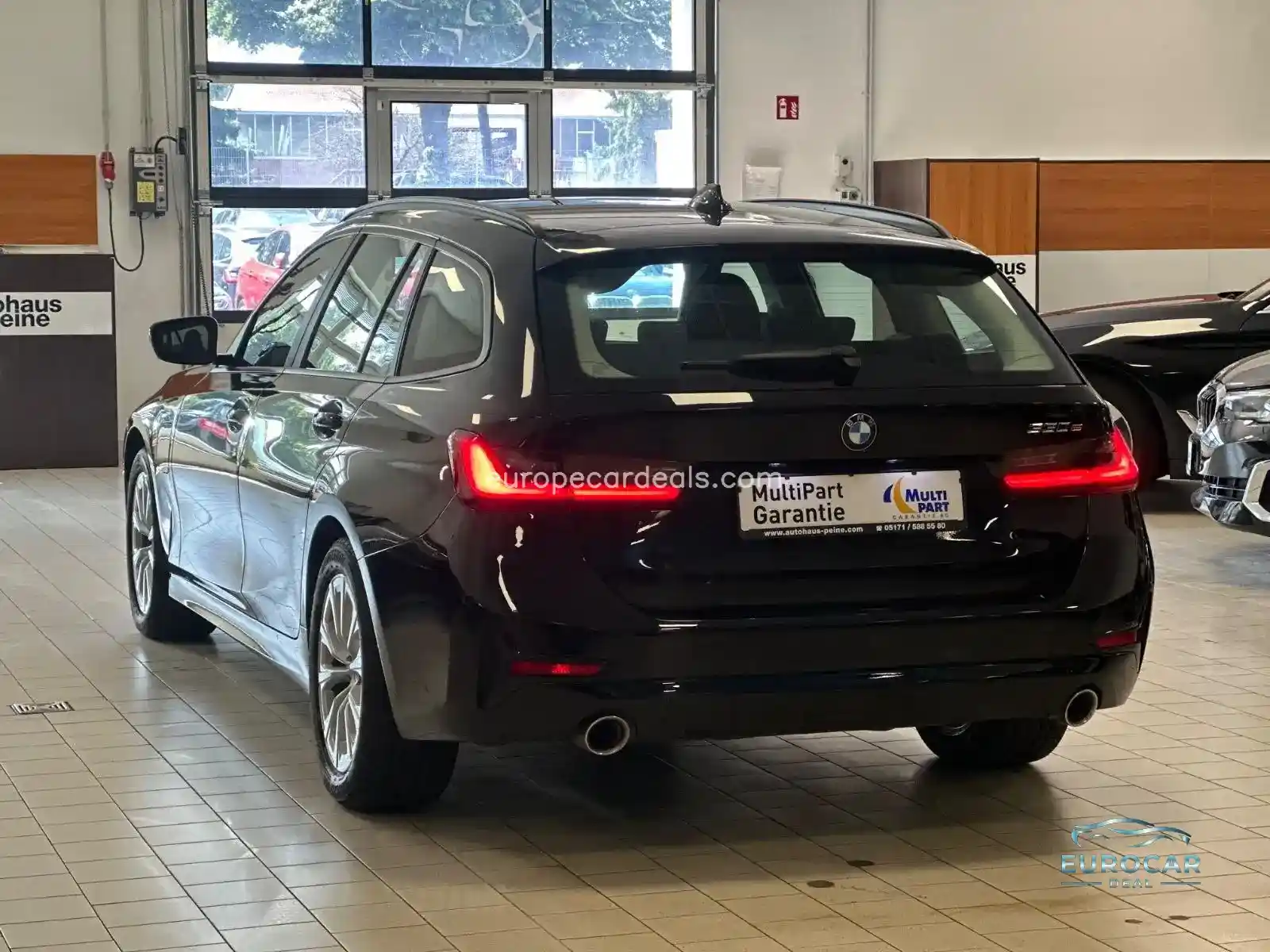 BMW 330