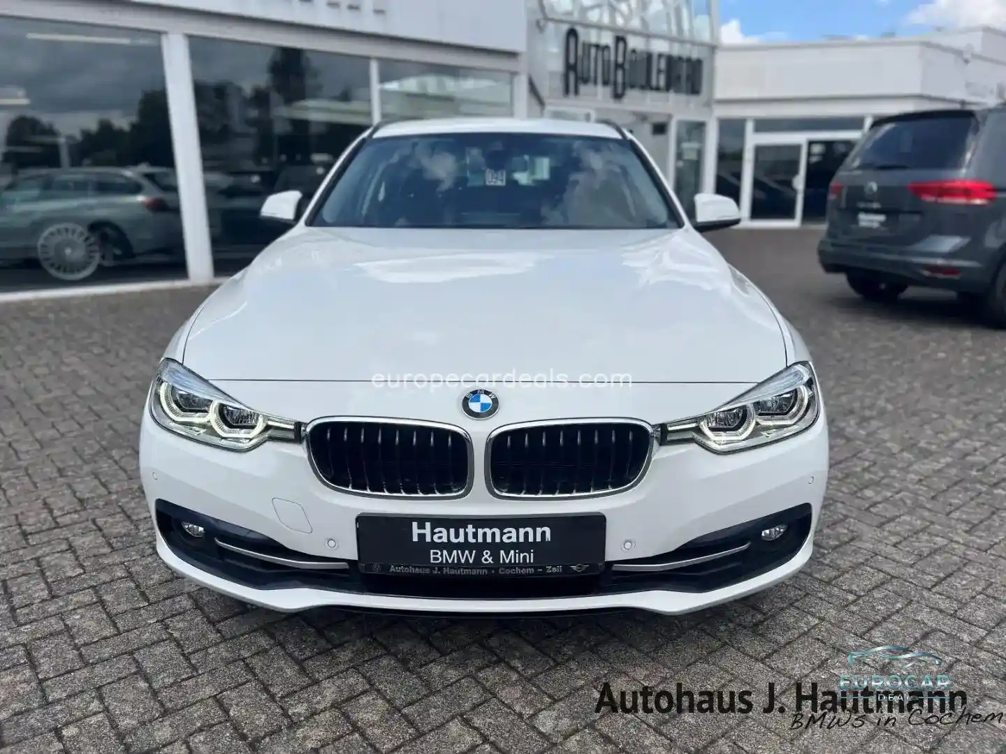 BMW 330
