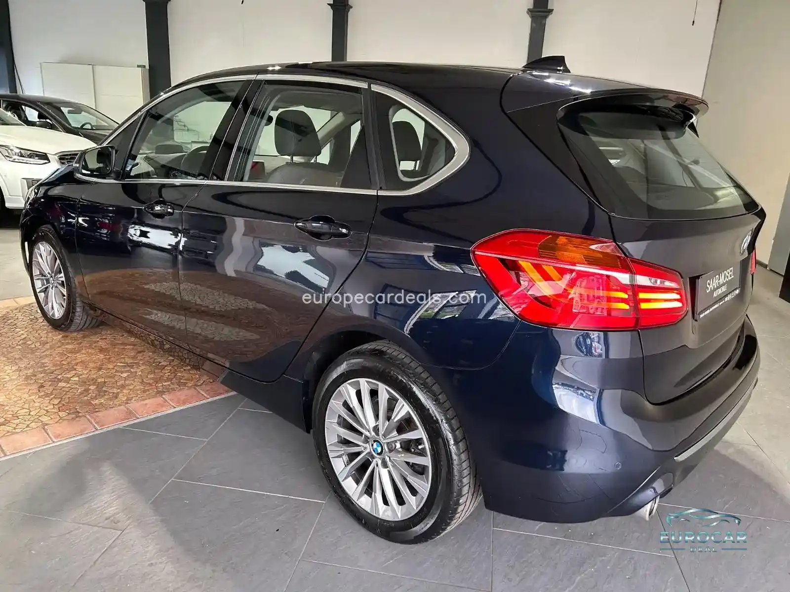 BMW 218