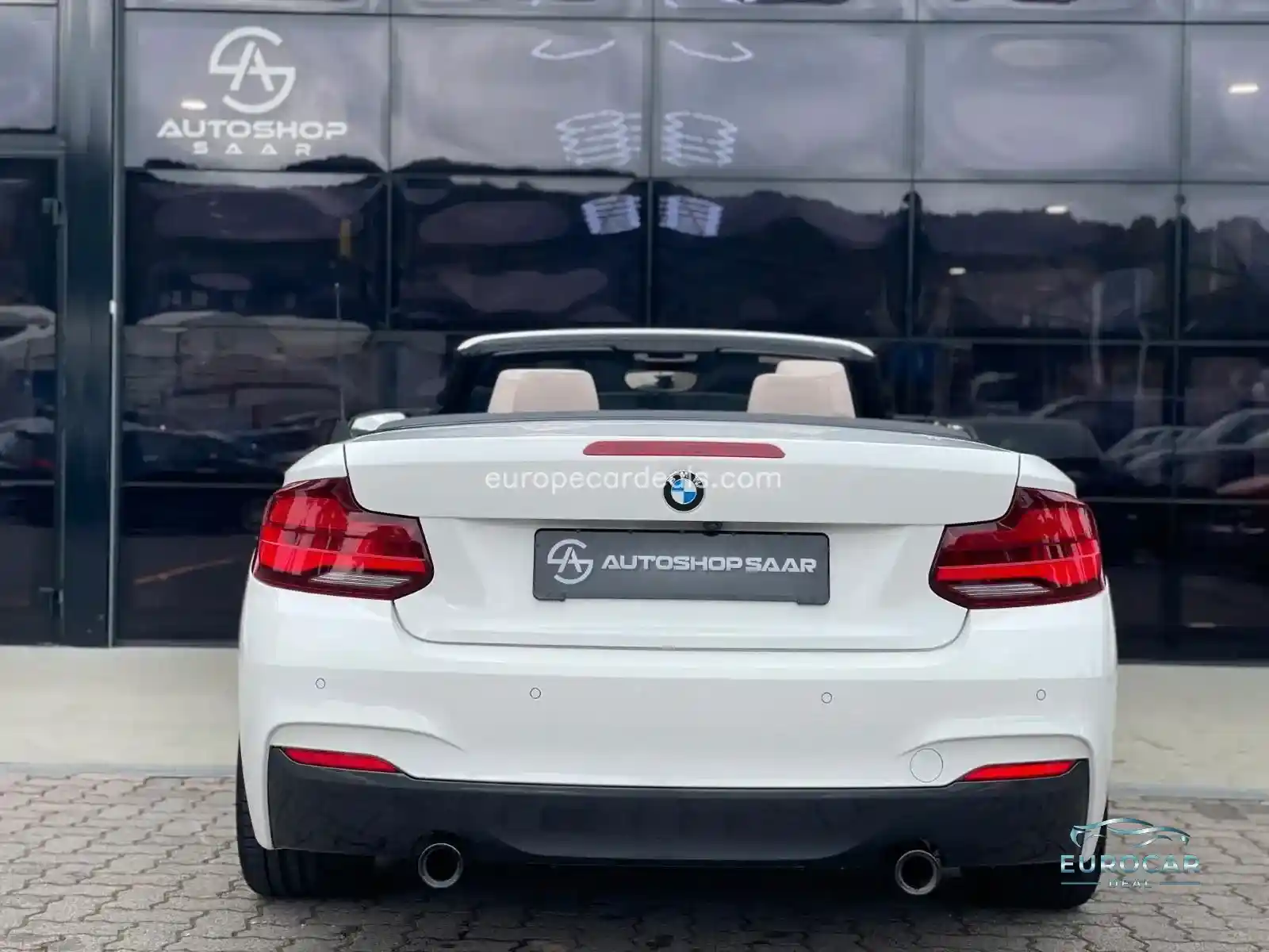 BMW M240i