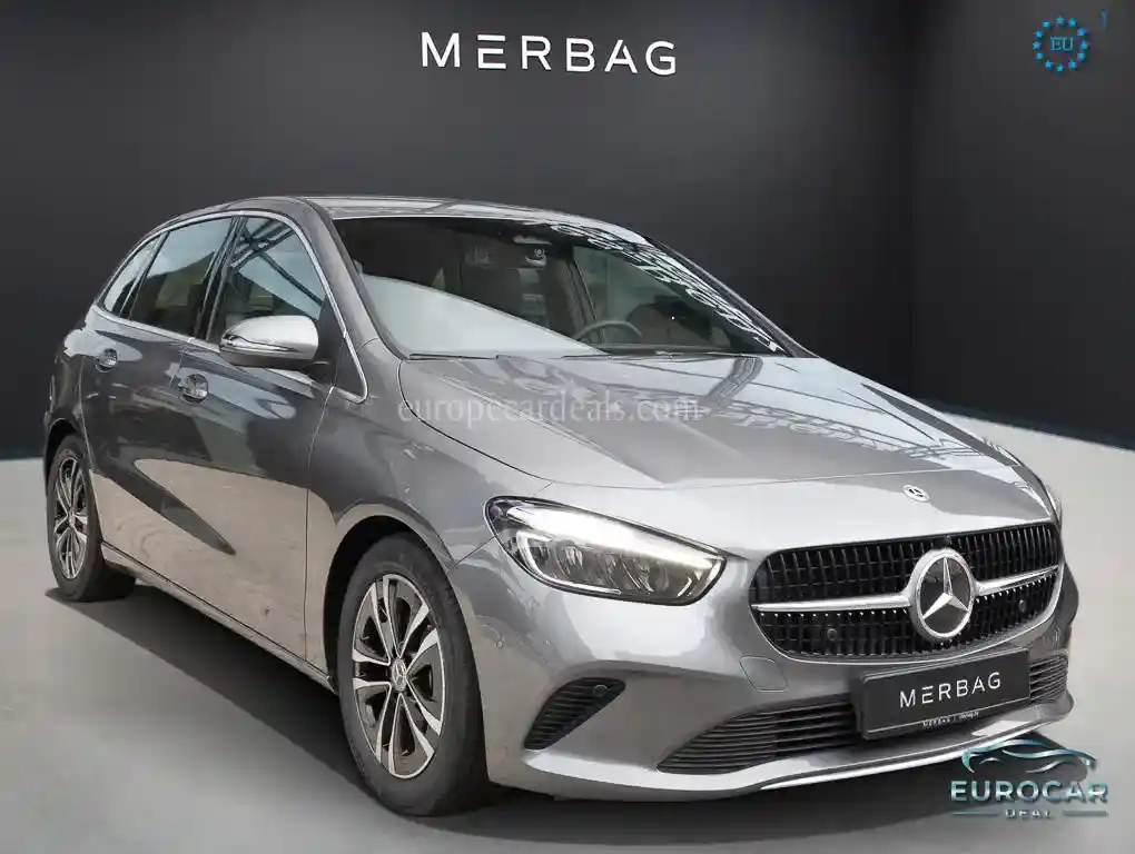 Mercedes-Benz B 180