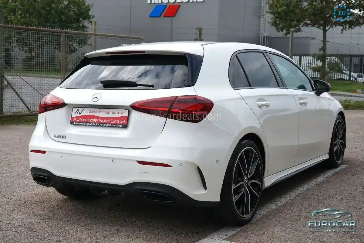 Mercedes-Benz A 200