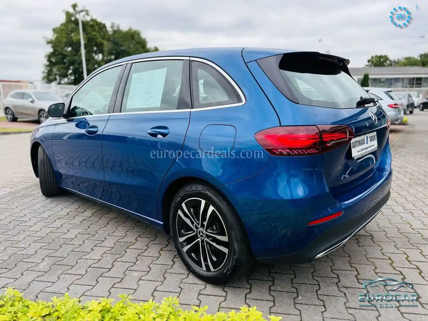 Mercedes-Benz B 200