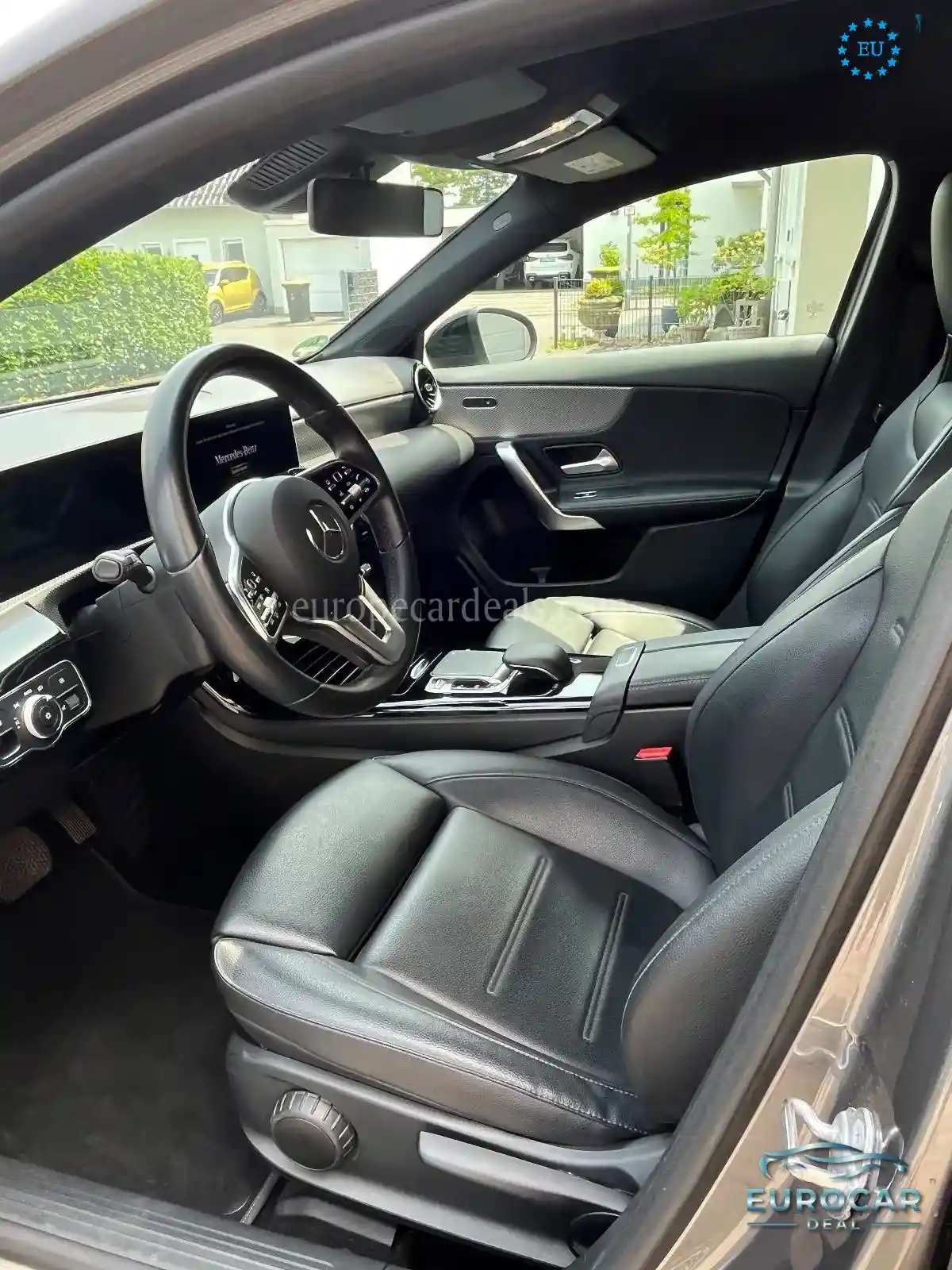 Mercedes-Benz A 220