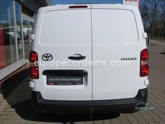 Toyota Proace (Verso)