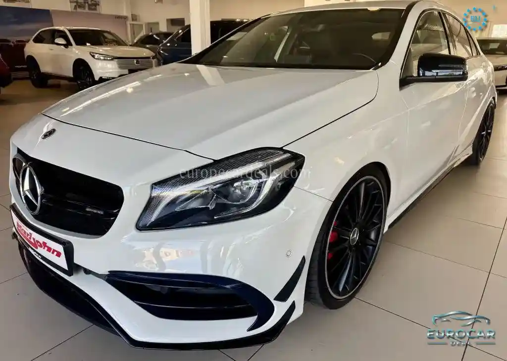 Mercedes-Benz A 45 AMG