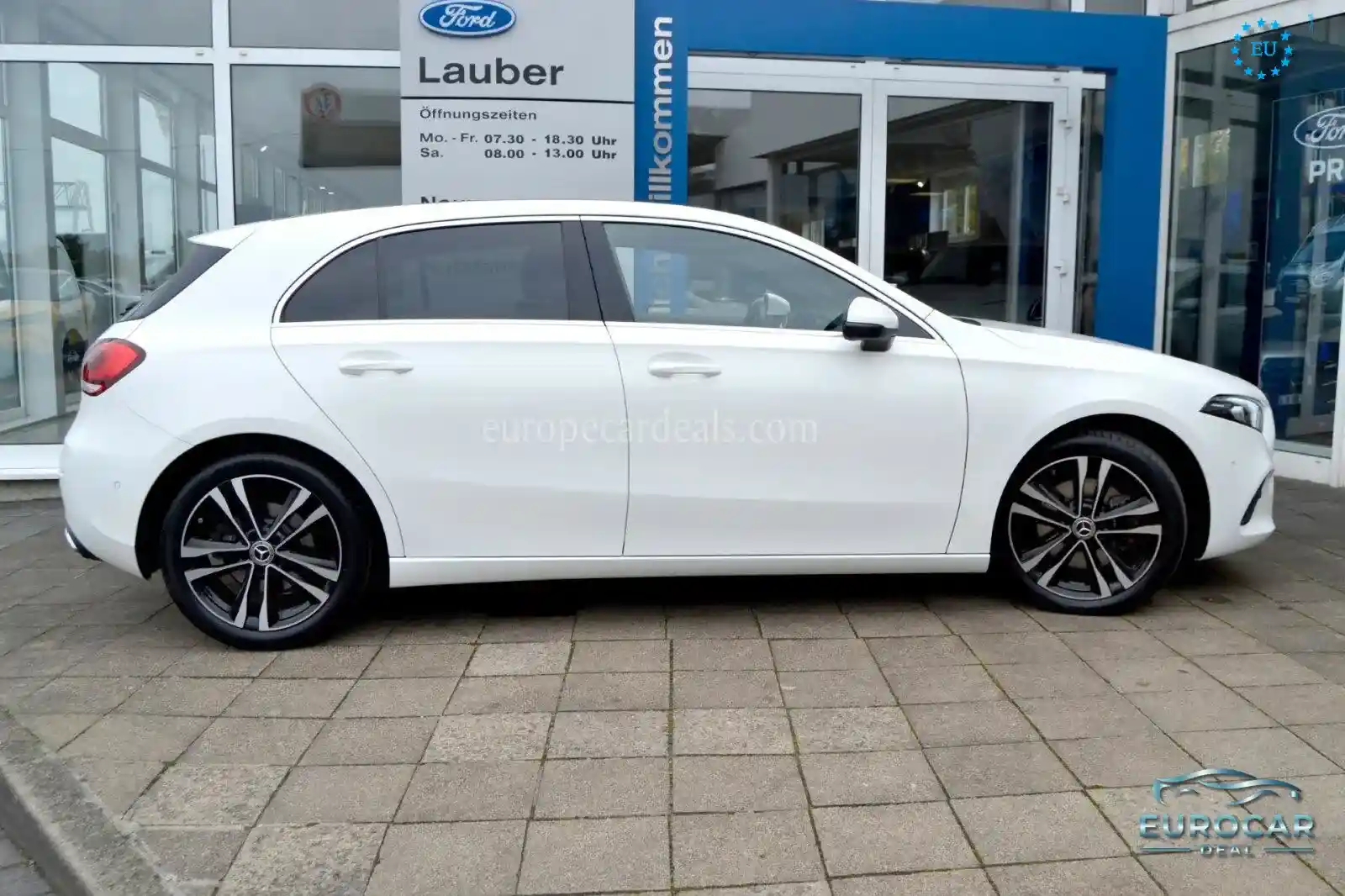 Mercedes-Benz A 220