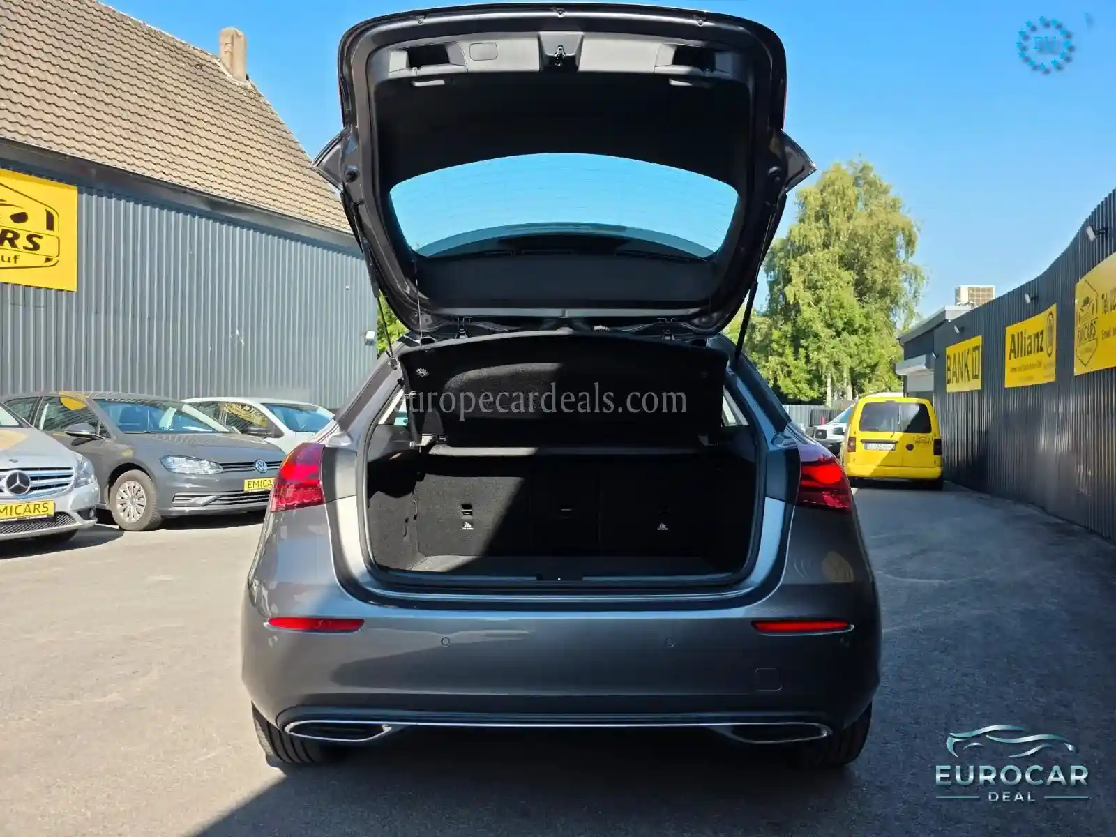 Mercedes-Benz A 200