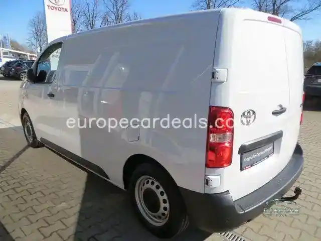 Toyota Proace (Verso)