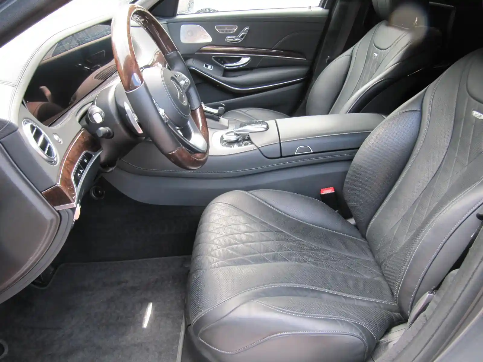 Mercedes-Benz S 600