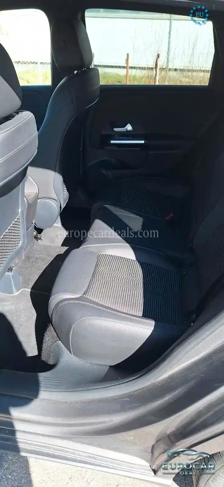 Mercedes-Benz B 220