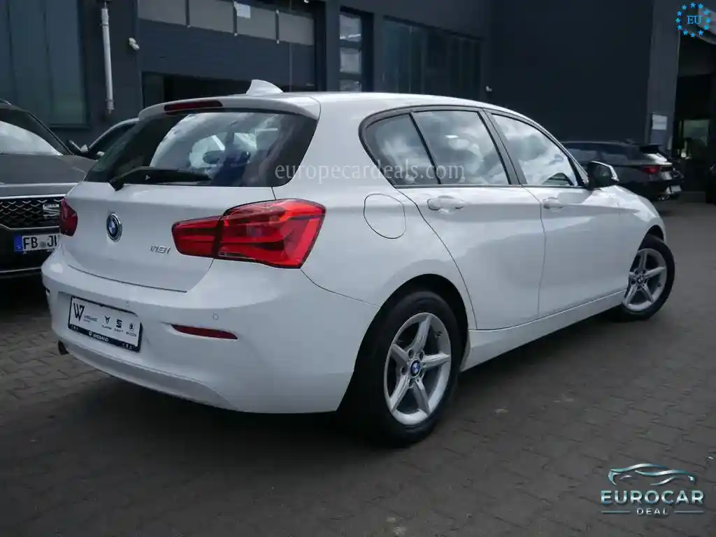 BMW 118