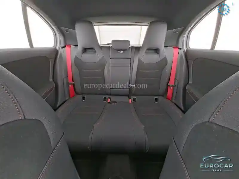 Mercedes-Benz A 35 AMG