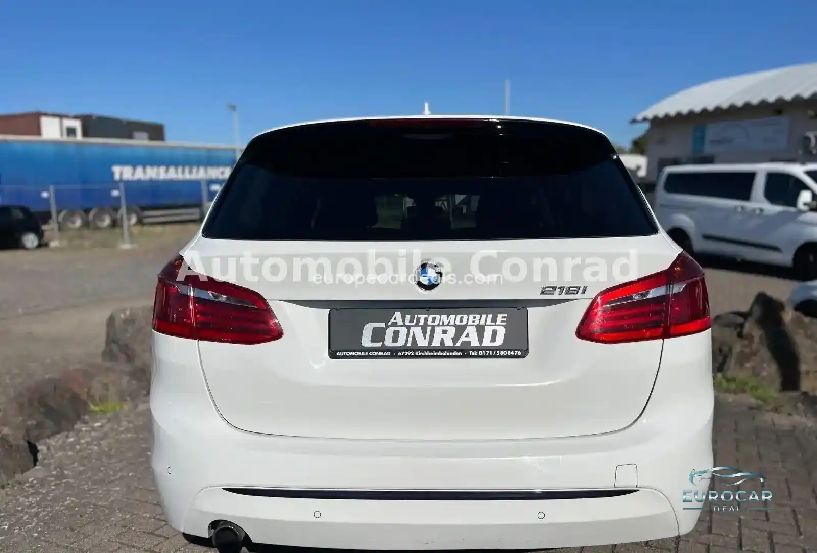 BMW 218