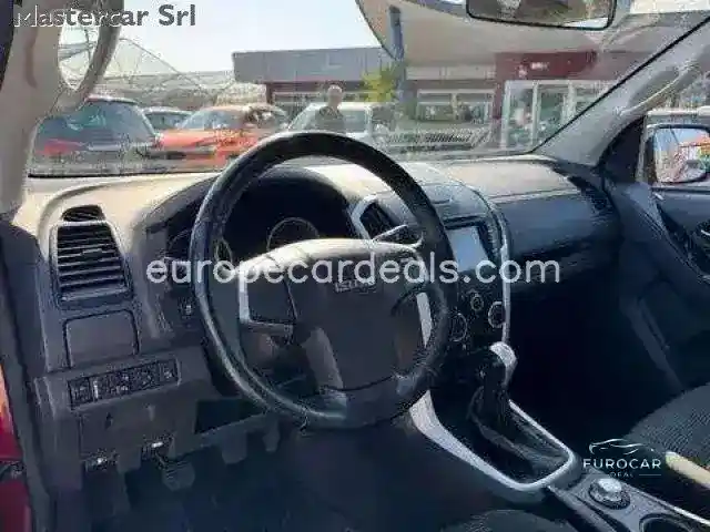 ISUZU D-Max III 1.9 td 163cv crew Solar 4×4 – GA