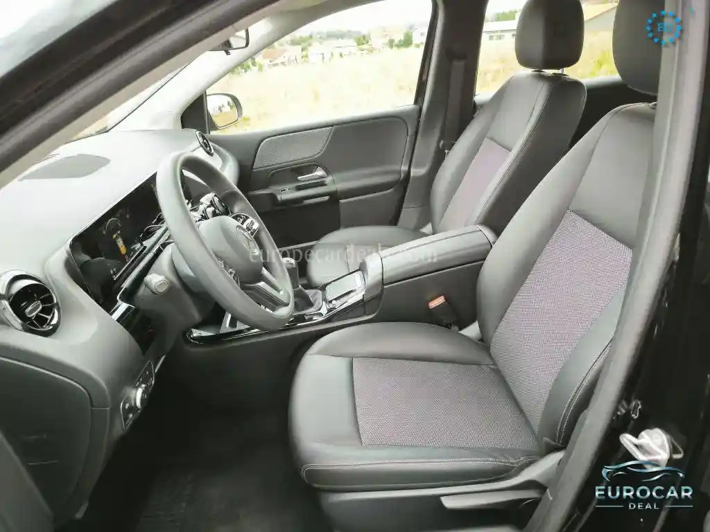 Mercedes-Benz B 160