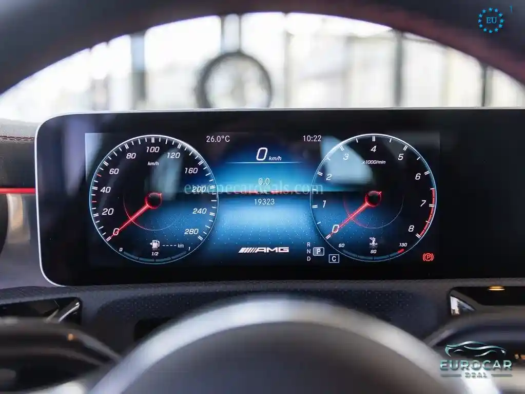Mercedes-Benz CLA 35 AMG