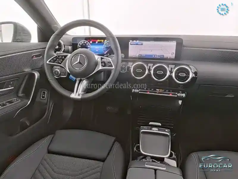 Mercedes-Benz CLA 180