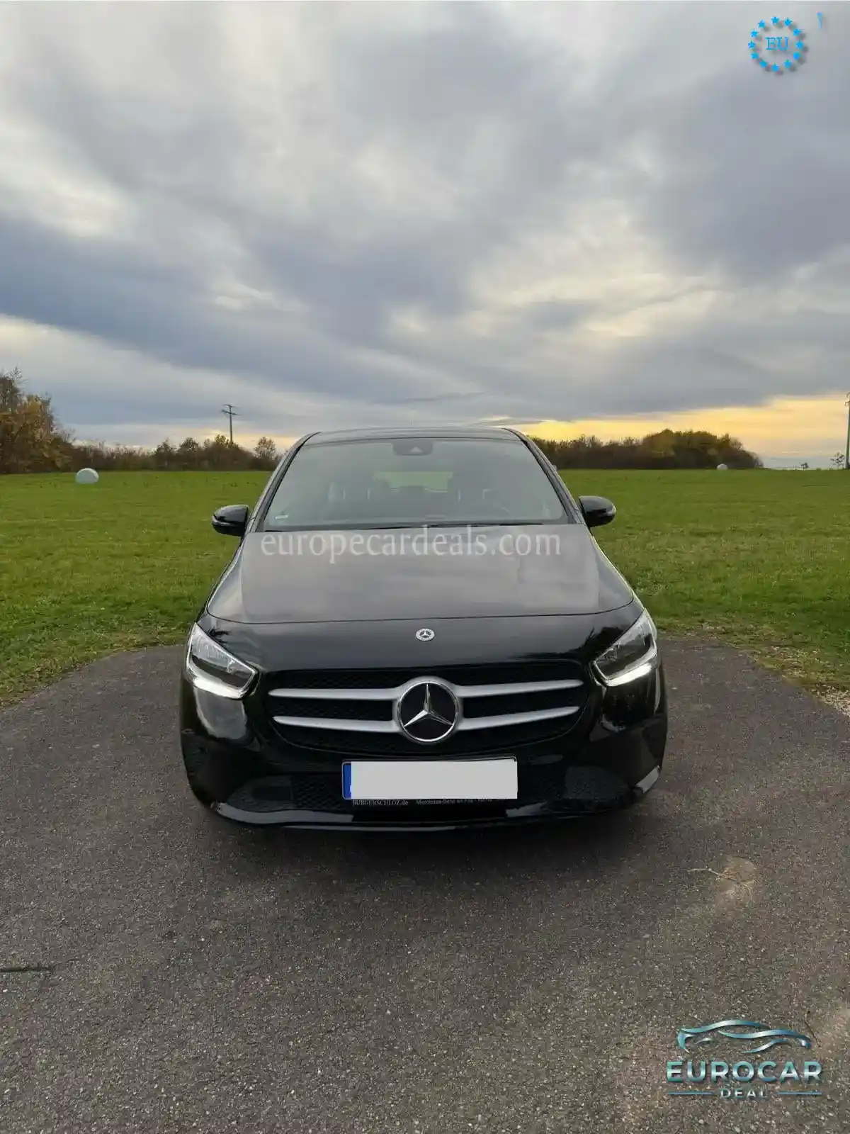 Mercedes-Benz B 180