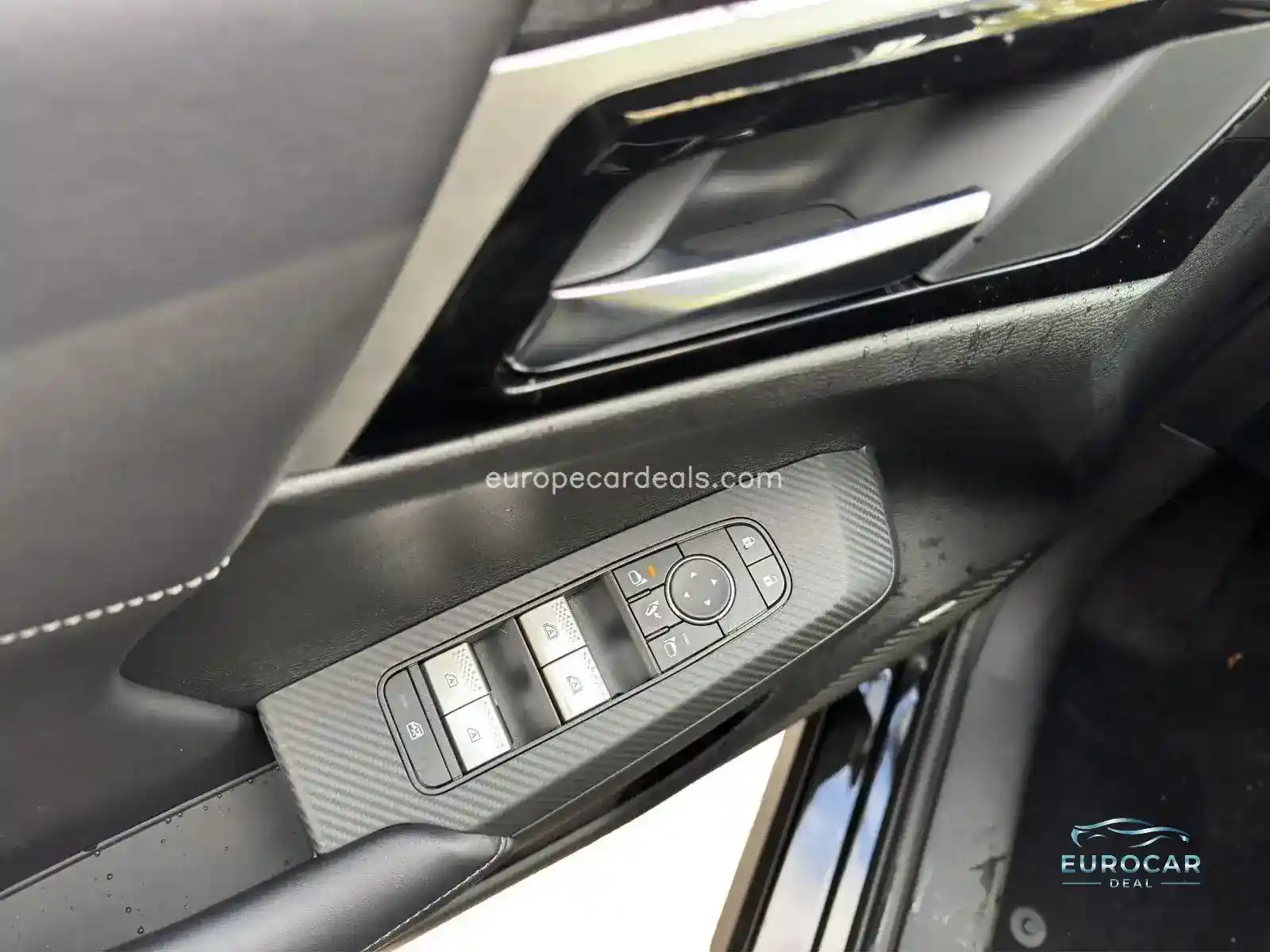 Mitsubishi Plug-in Hybrid Outlander
