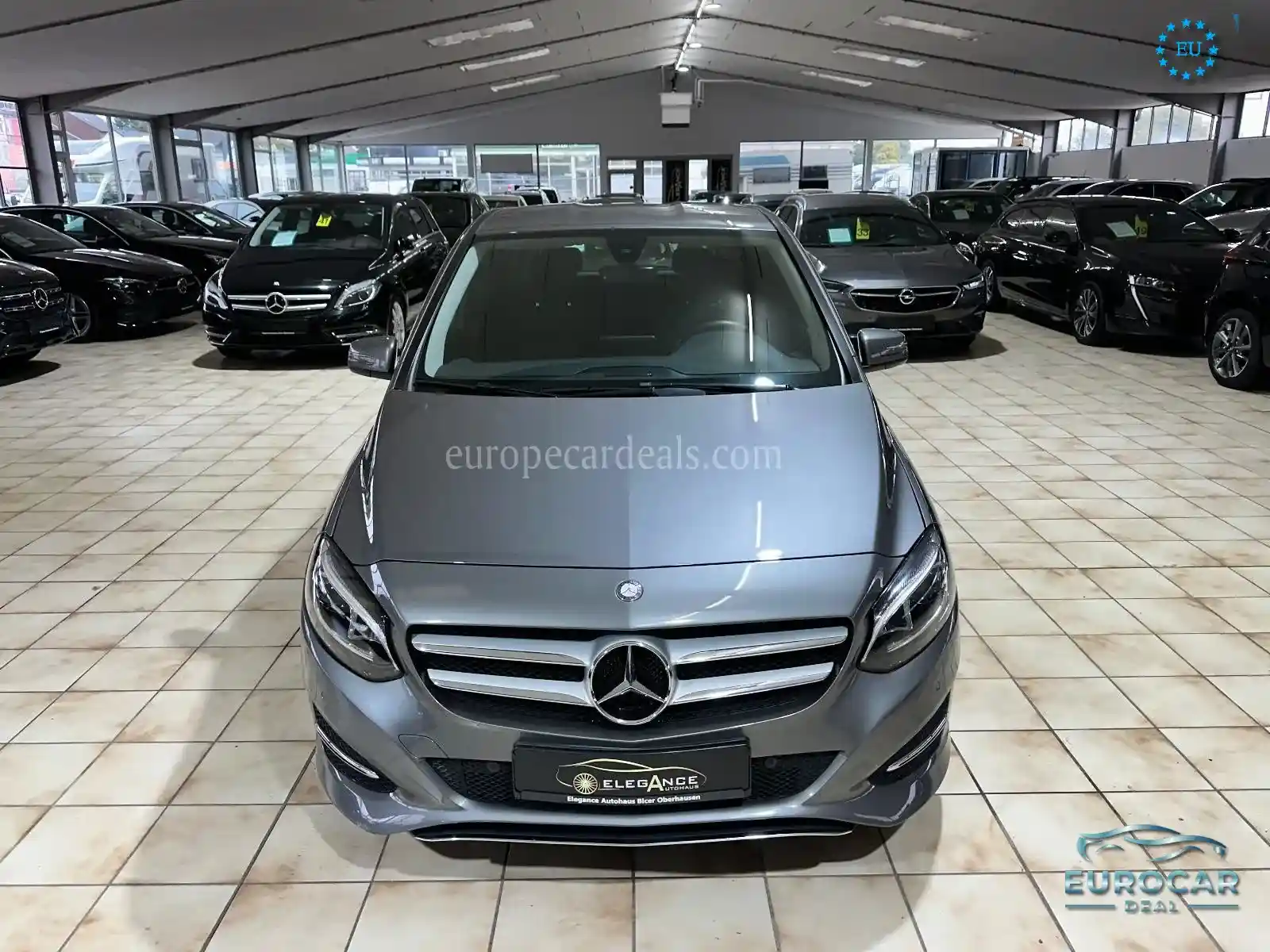 Mercedes-Benz B 220